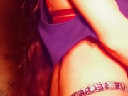 A la luz de la estufa. Fumando. 15/16