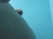 Me vengo  a chorros duro me masturbo co cepillo de peinar 10/16