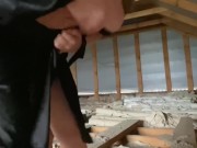 Подруга тещи оказалась шлюхой,я трахал её на чердаке,а она стонала от моего члена 4/16