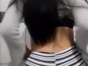 Muevo el culo, y mi colo se abre solo. 7/16