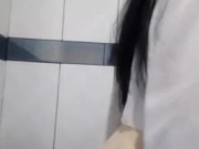 Abro las piernas, y me acarició rico. 10/16