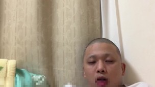 インフルエンサーの生足ガチイキオナニー（全編）