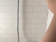 مراهقة عذراء مثالية تبلغ من العمر 18 عامًا - عارضة أزياء على إنستغرام - فتاة سعودية تستمني في الحمام 1/16