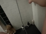 مراهقة عذراء جميلة تبلغ من العمر 18 عامًا - عارضة سناب شات - فتاة سعودية تستمني في الحمام 6/16