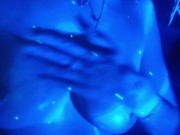 Ласкаю себя в романтическом свете 4/16