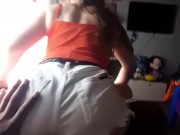 mi hermanastra me cabalga la pija discretamente mientras nuestro padres estan abajo 5/16