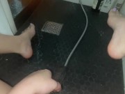 استمناء مراهقة في الحمام وشموع رومانسية وأنين أنثى - فتاة سعودية شابة مثيرة وجميلة - تحفيز بالماء 5/16