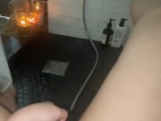 استمناء مراهقة في الحمام وشموع رومانسية وأنين أنثى - فتاة سعودية شابة مثيرة وجميلة - تحفيز بالماء 9/16