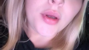 PAWG Big TITS Smoking for you daddy! Public flash