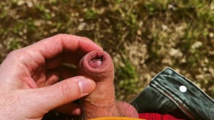 🌶️ Hairy horny man with a boner pisses in the spring forest right on camera 💦