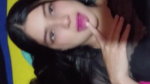 💦Hot wife using her husband as a pillow!💦