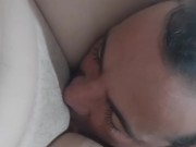 Ele gozou tudinho na minha boca 4/16