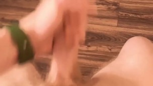 Big load, cum everywhere