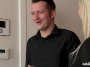 MARISKAX Mia Nins and Hete Tina get a sexy delivery 2/16