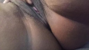 EBONY WITH BIG BUT FINGER PUSSY AN ANAL FOR DADDY