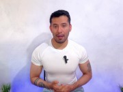 Carnicero dotado con 21cm penetra a pelo a su cliente favorito 1/16