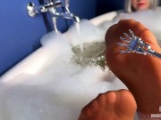 Goddess takes a bath in tan pantyhose and teases you with nylon feet 12/16