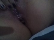 Mi coño muy mojado después de ver a mi vecino si gran polla me exicta 3/16