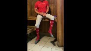Another Hot and Horny Edging Session From DILFJockDad87 in the Sauna