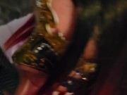 Enceinte elle suce et je lui gicle dessus 10/16