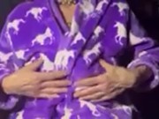 Big Tits - Screenshot 2 of 16 - Pretty Pussy