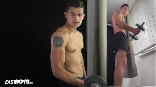Hot hunk Breno Gomes stud shows his hot body