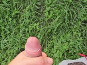 Pissing in the sun 🌞 and cumming in the garden 🥒💦 I'm becuming adickted to pee porn! 8/16