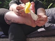 Your queen bloen away by the wind 😱 7/16