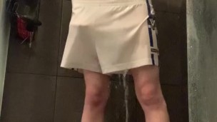 Footyshorts wank