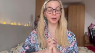 PAYPIG living on $30 a month after I RINSED him dry🐷