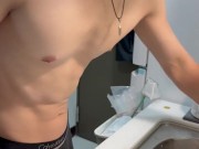 Washing dishes 14/16