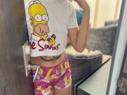 Ayudo a mi pequeña hermanastra con sus clases de música y termino follandola duro hasta venirme. 3/16