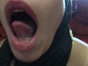 İstanbul'da bir kürt kadın parmaklarını götüne sokuyor. 13/16