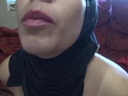 İstanbul'da bir kürt kadın parmaklarını götüne sokuyor. 14/16