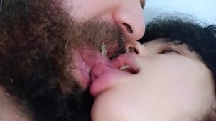naughty kiss, kiss fetish, tongue with tongue, he loves her big mouth😙💦😵🤤😋🫦👩🏽‍❤️‍👨🏼🥛😘