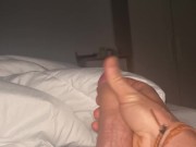 Tocándome rico para ir a descansar 2/16