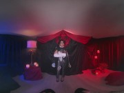 Ivy Ireland As Femme Fatale Smokeshow Bayonetta Is So Hungry For You 2/16