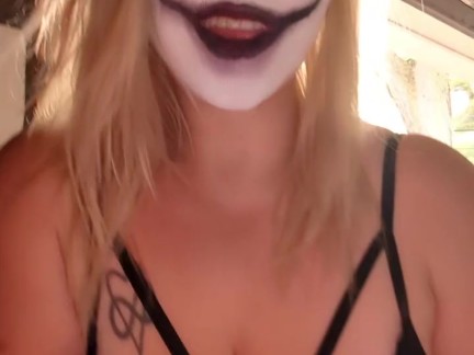 Pawg Smoking and  dancing vibe with me! Whoop whoop