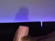 Masturbation en solo 🍆💦تكفيتة على ترمة غليضة 12/16