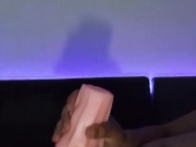 Masturbation en solo 🍆💦تكفيتة على ترمة غليضة 6/16