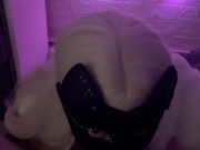 Gatita cute sexy hace una mamada y recibe semen en su cara 9/16