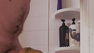 Fucking my "girlfriend" in the shower lol