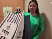 [DEWAGG PORN]Kurir Cantik Memberi Lebih Dari Sekadar Paket|Beautiful Courier Gave More Than... 3/16