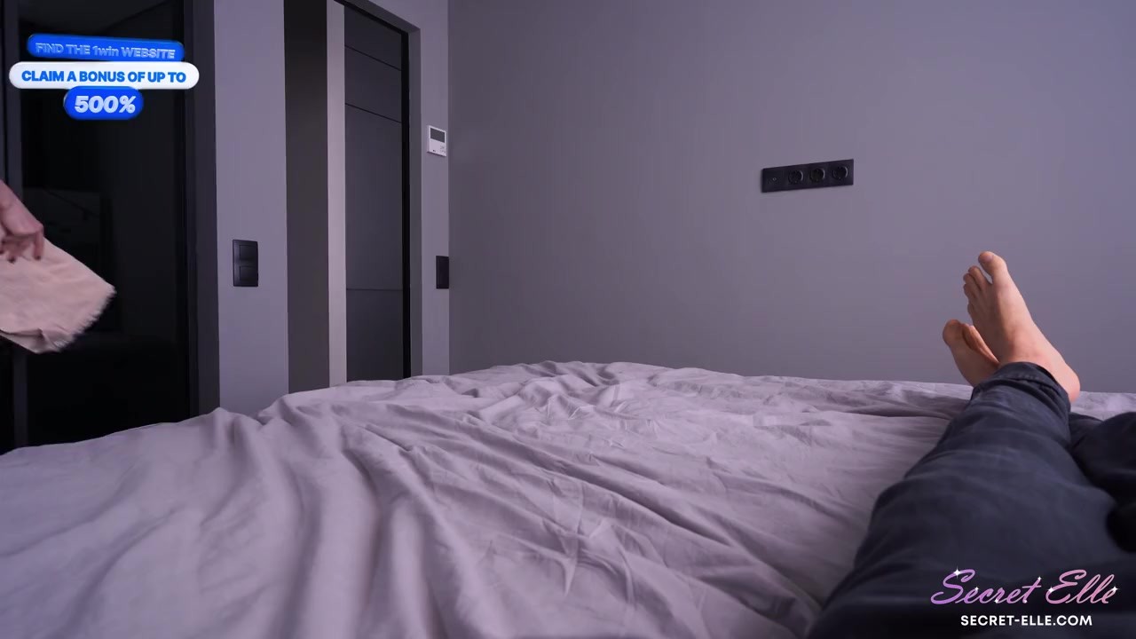 Gf's Sis Learns for Use Condoms... Gets Filled DEEP & RAW!