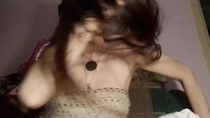 Come on 🎵 dance 😘