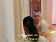 terapeuta se folla a su paciente en silla de ruedas. TERAPIAS ALTERNATIVAS 1/16