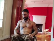 terapeuta se folla a su paciente en silla de ruedas. TERAPIAS ALTERNATIVAS 4/16