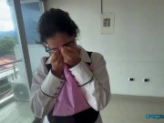 me dio un regalo pero me lo cobro con una mamada 2/16