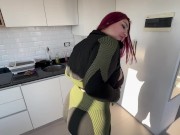 Pelirroja Culona se Folla a su entrenador y recibe Semen en su cara 2/16