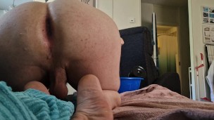 I just love to ride my 20" Dominik dildo it makes me feel like high when its balls deep inside me